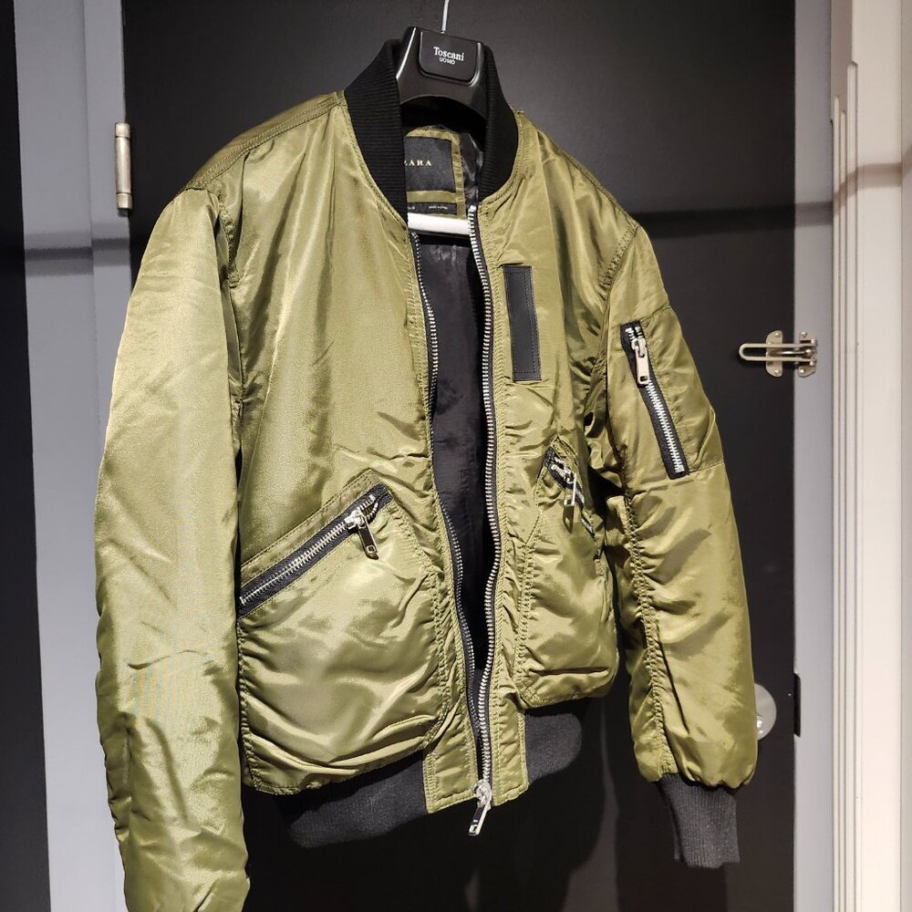Bomber jacket - Picture 2 of 6